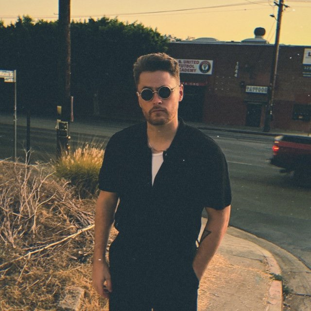 FAKE SUEDE captures the heartache of modern love in “Love Don’t Come Easy”