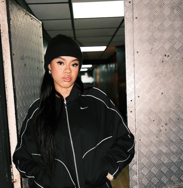Jada O’Neill shows raw reflection in new single, “Eleven:Eleven”