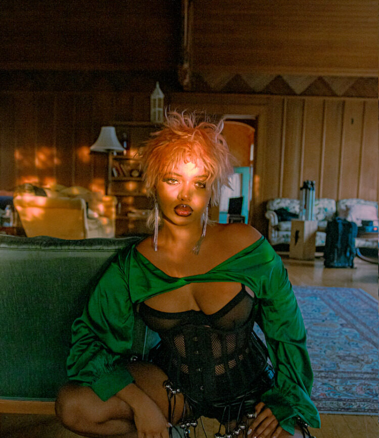 Limage delivers power and passion in new single, “Devious”