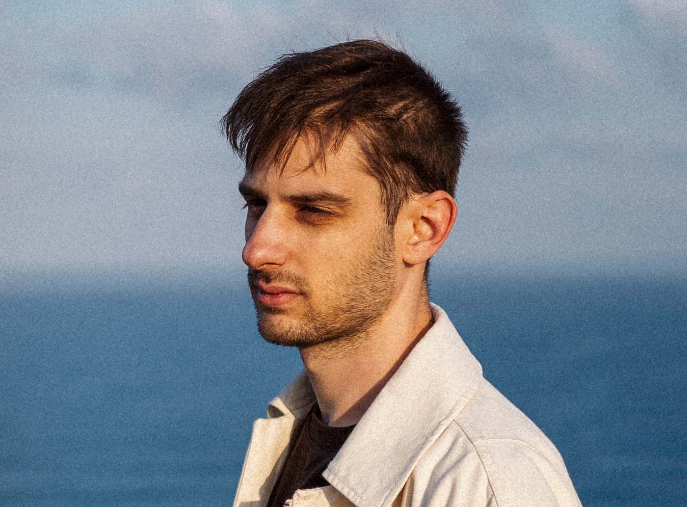 Lior Holzman goes on a journey with new single,  “The Searcher’s Ballad”