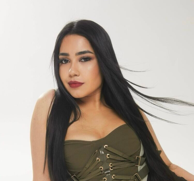 MANSA takes us “Knee Deep” into waves of love