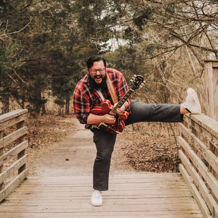 Corey James Clifton shares new single, “You Make Me Feel Like”