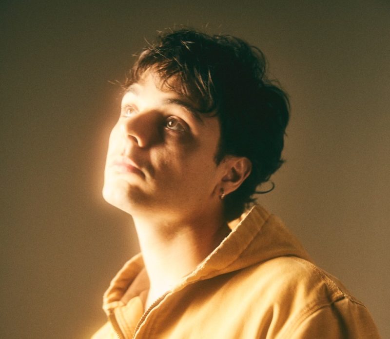 Pink Jagg soars with new anthem “Charlie’s Angels”