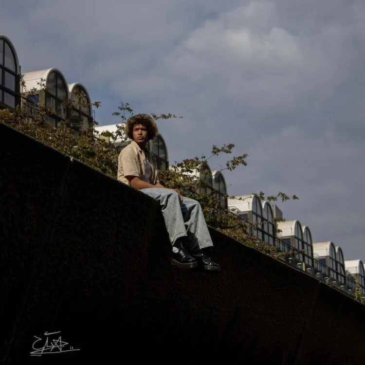 Rio Sterling releases captivating debut single, “POV”