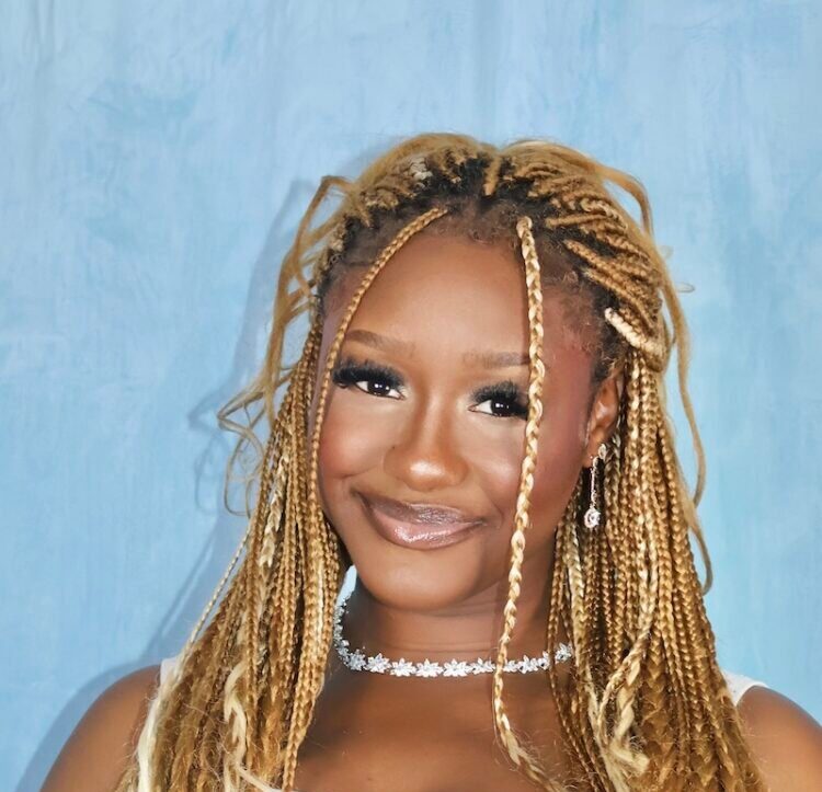Rosabell shares new holiday anthem with, “What I Wish For”