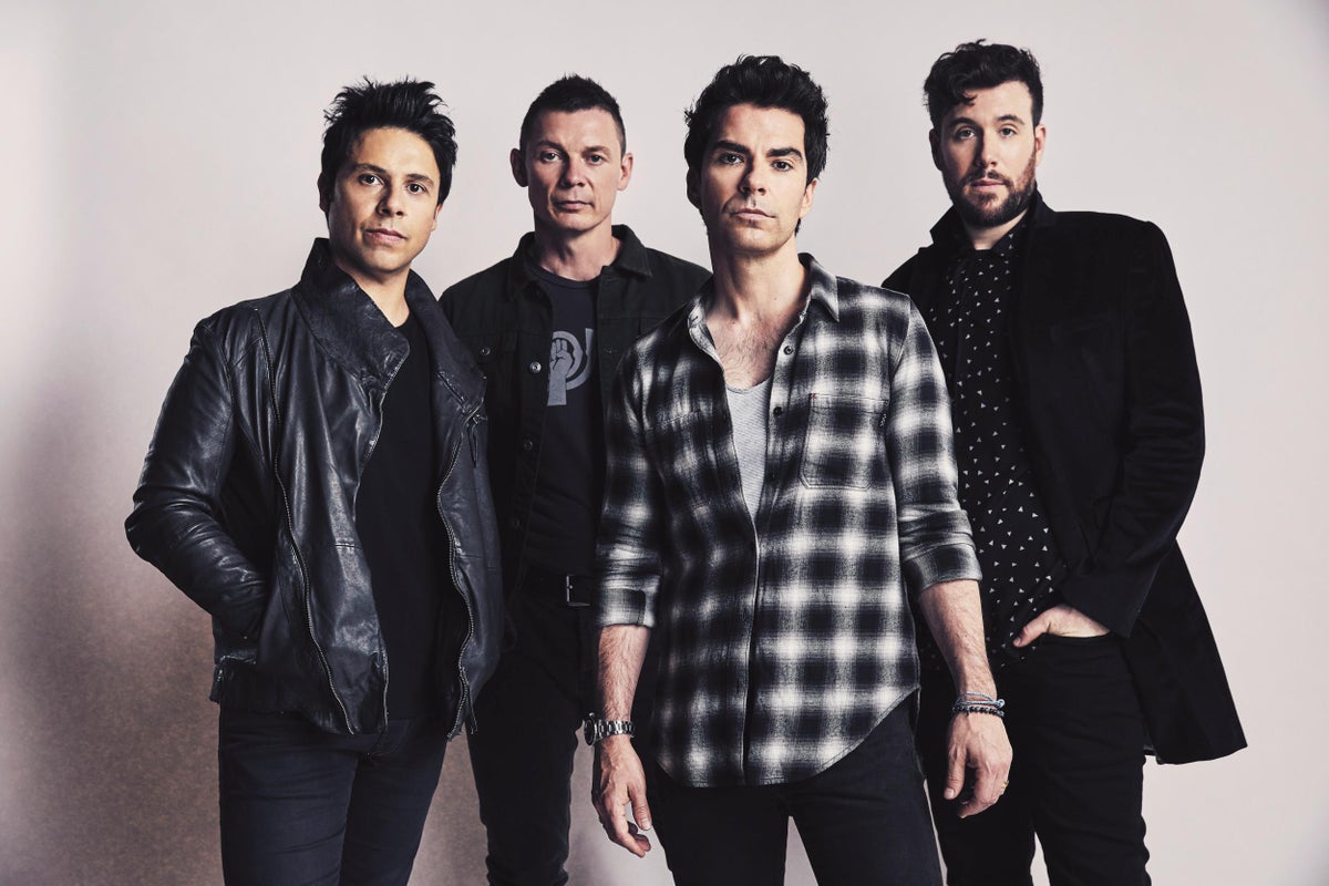 Stereophonics releases a new single, “Seems Like You Don’t Know Me”