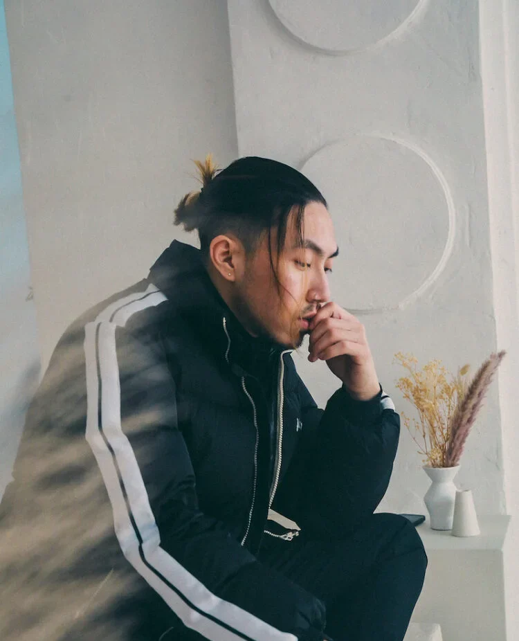 VeeAlwaysHere reflects on love with “USED TO”