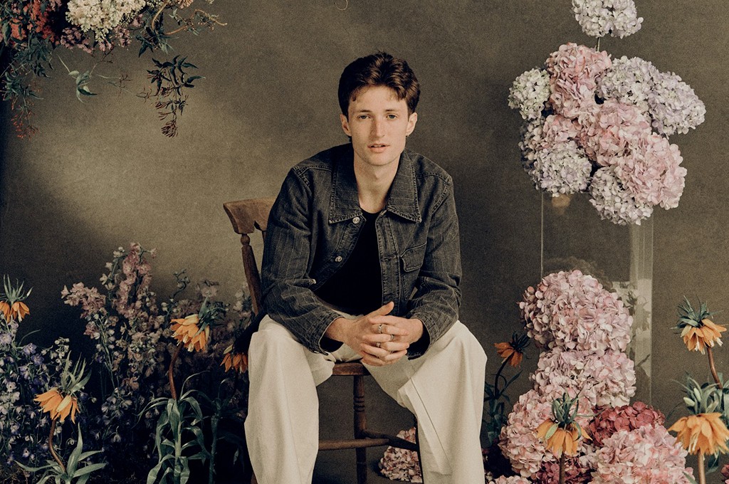 Henry Moodie paints love and loss in shades of “indigo”