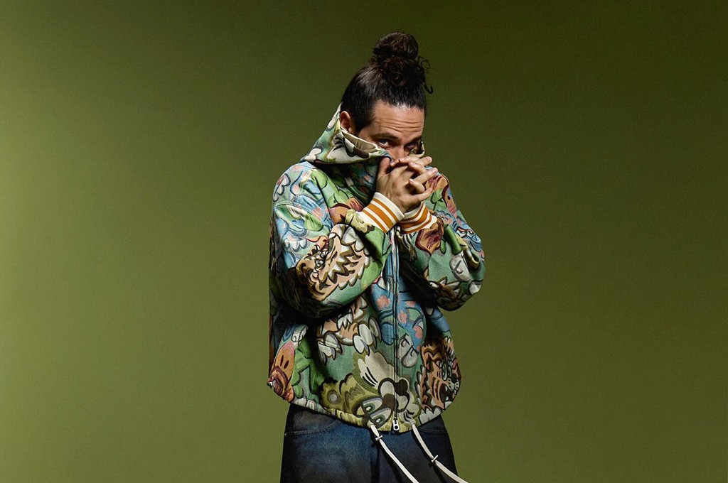 Russ gets romantic in new single “April 7”