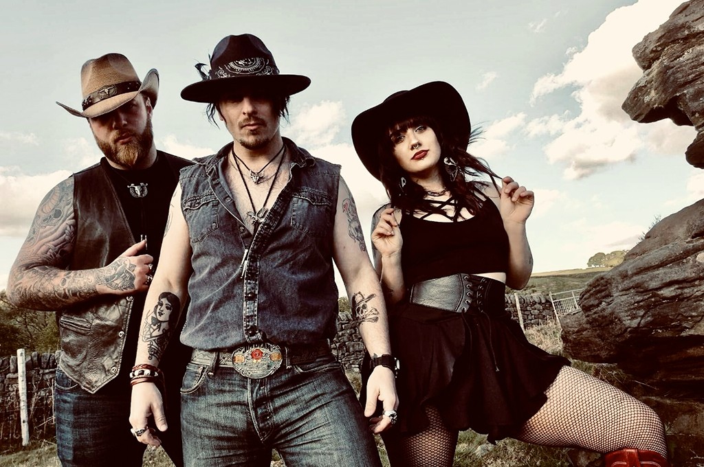 FangSlinger releases gothic rock anthem with “Bloodsucker Blues”