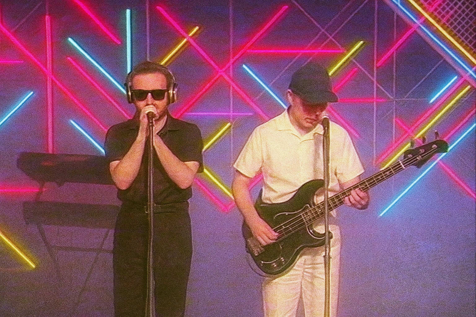 Massimo Cambiano shatters the cycle with emotional debut single “Again and Again”