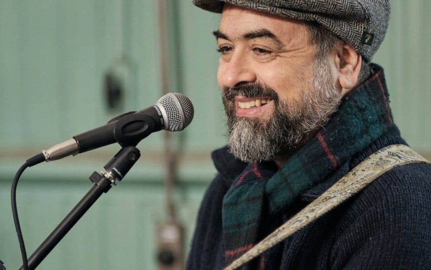 Michele Viglietti releases new indie folk ballad “Even If You Don’t Know How”