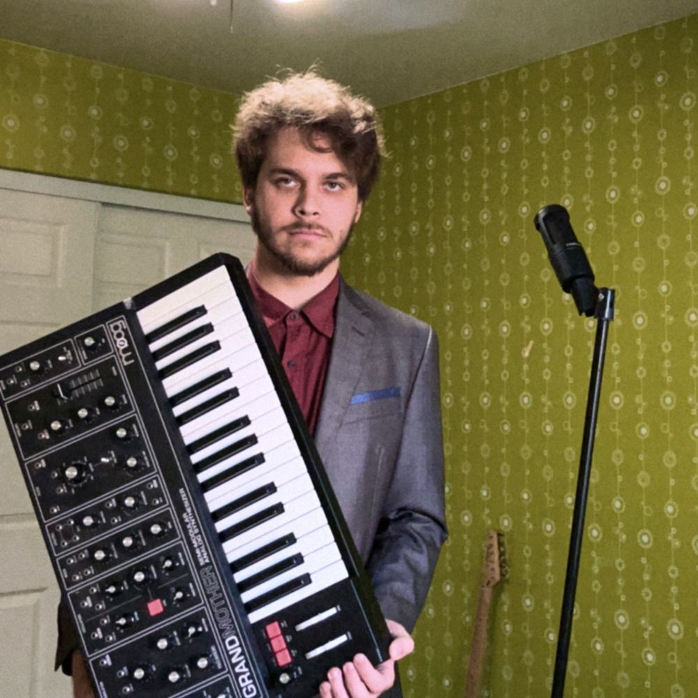 Monsieur Herr glows with elegance in new single “Uranium Glass”