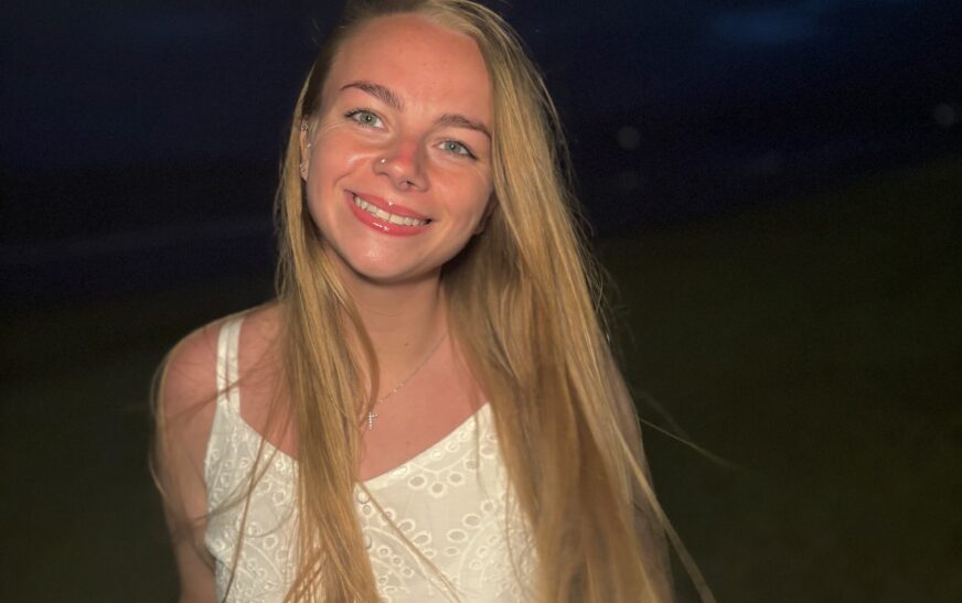 Sara-Louise Hutton - Uphere