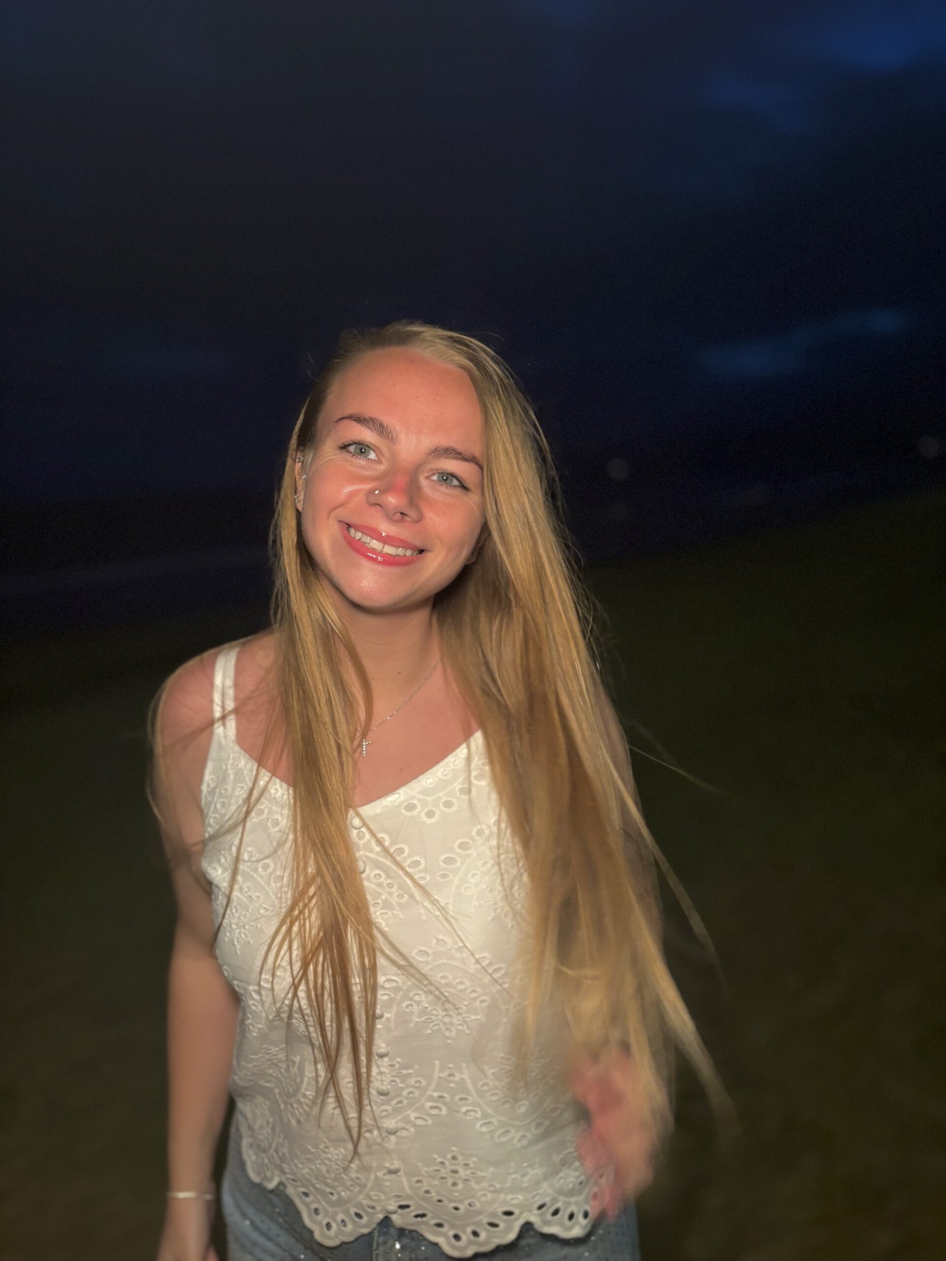 Sara-Louise Hutton releases an anthem of strength with “Shame”