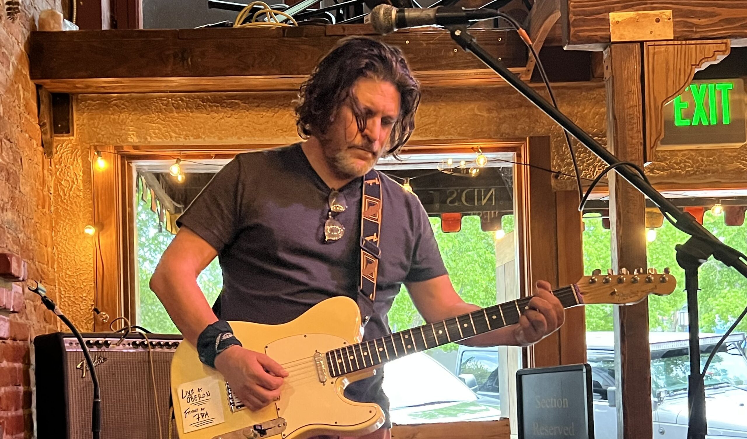 Andras Jones serves a twist of humor with “Dink You In The Face”