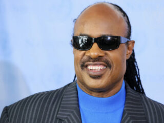 Stevie Wonder - Uphere