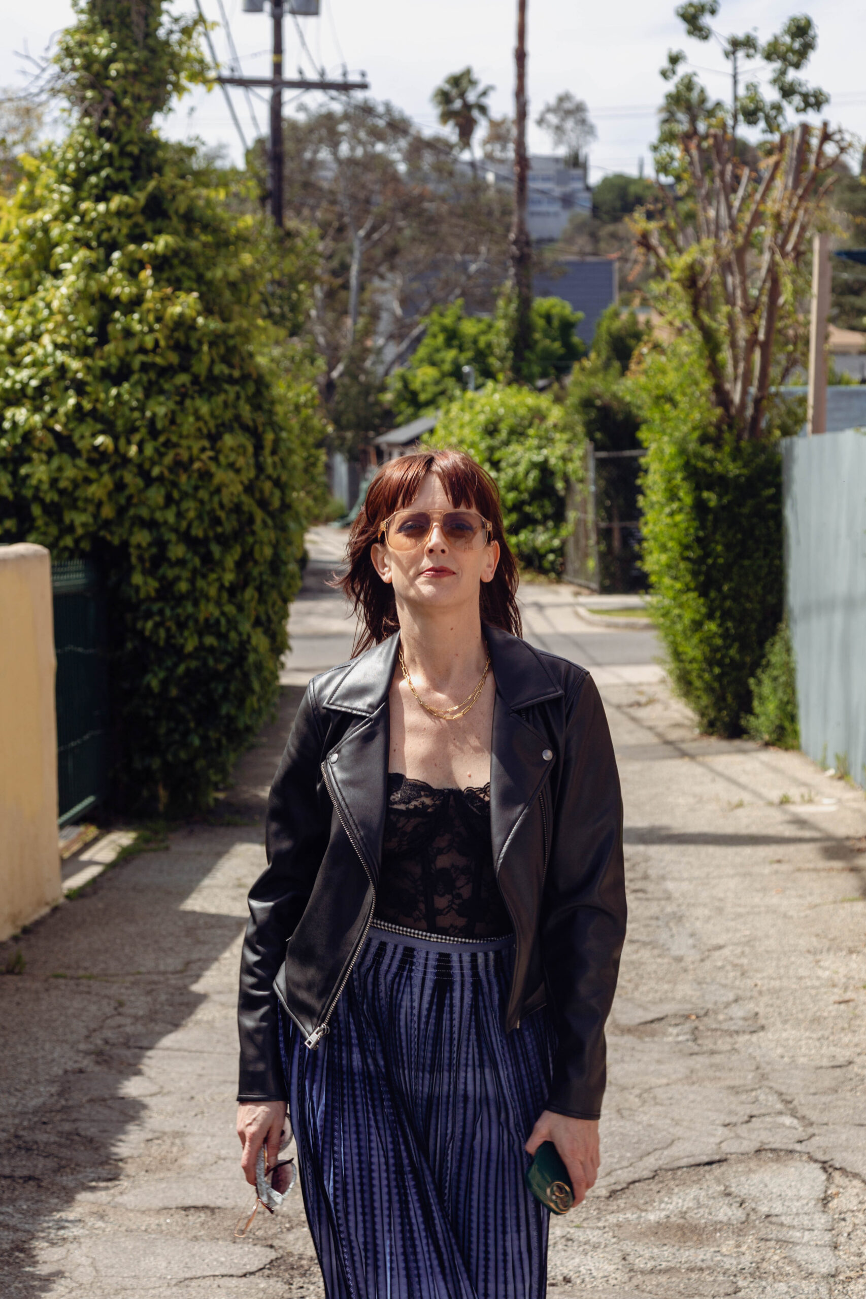 jeanie rises and finds the light with new single “Ashes”