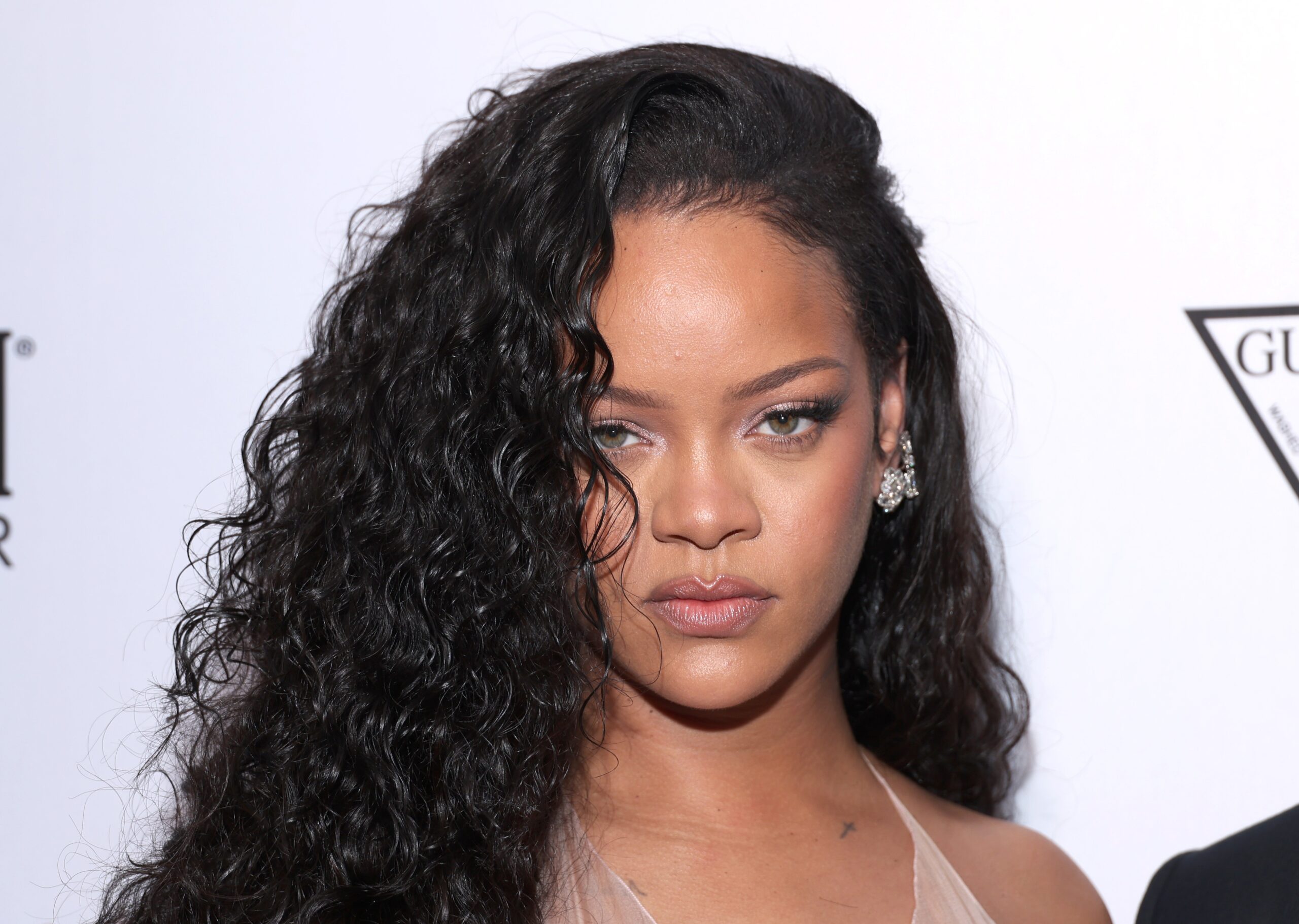 Rihanna Stuns In Maternity Outfit While Showing Off Baby Bump
