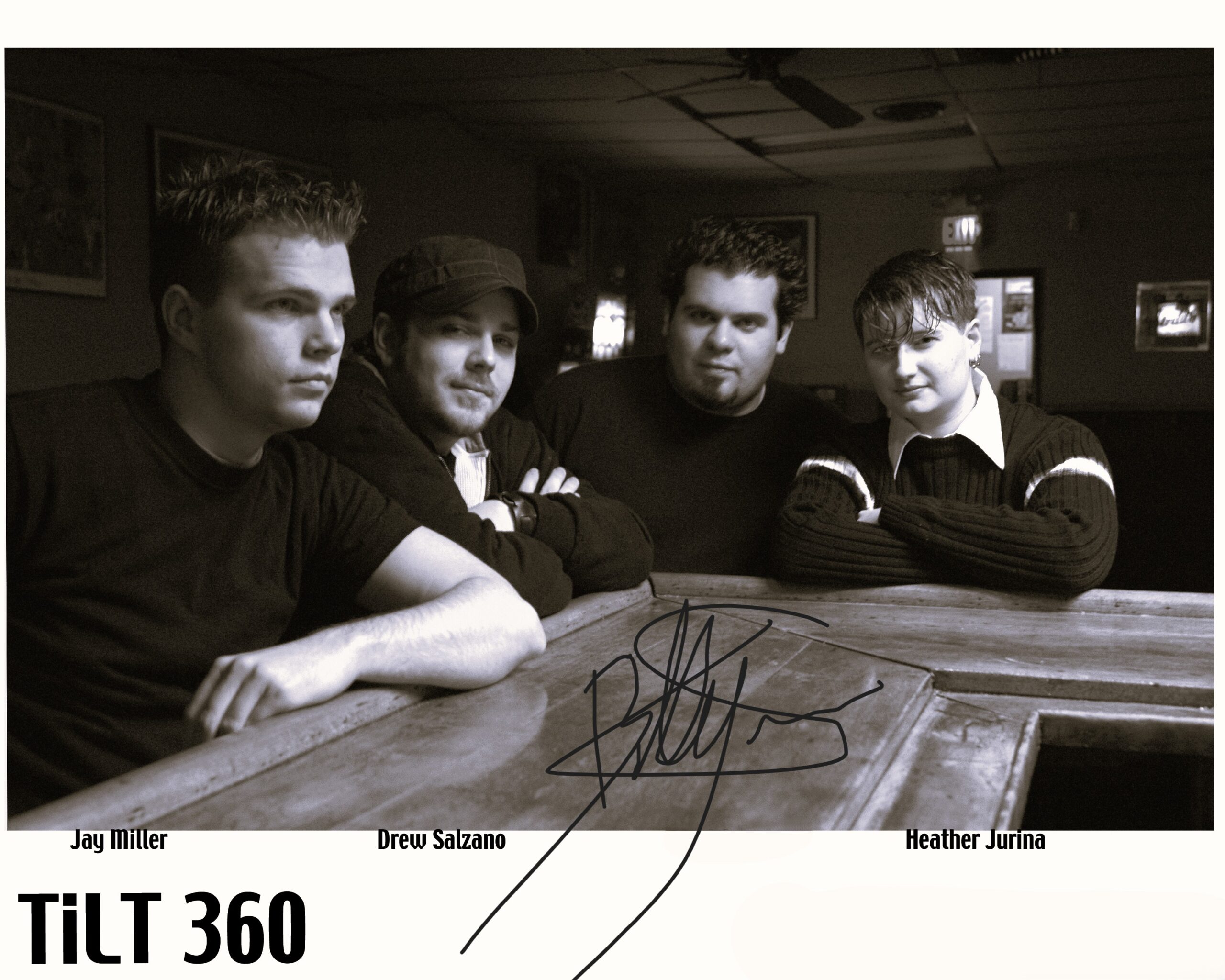 Tilt 360 pulls “Last String” with raw power and emotions