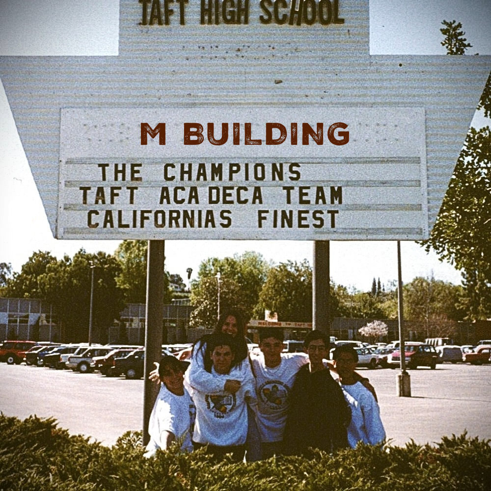 Alpaca-in-Chief celebrates “M Building” with soulful reflections