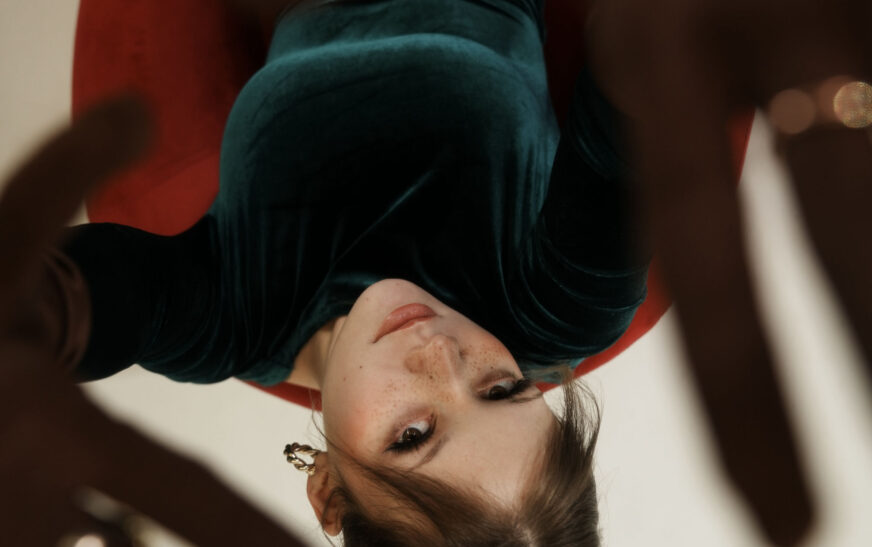 Marloma delivers a rallying cry for survivors with “Win”