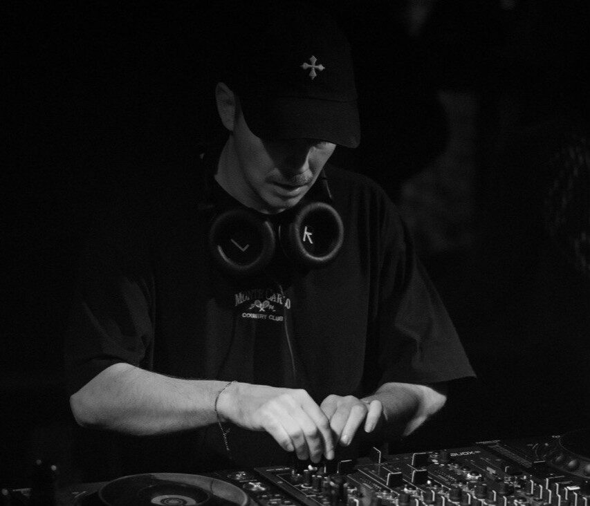 “New Places” by Dante is an exploration of growth and risk