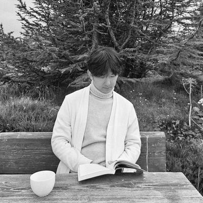 Philip Sohn crafts a timeless jazz elegance on “Café Lune d’Été”