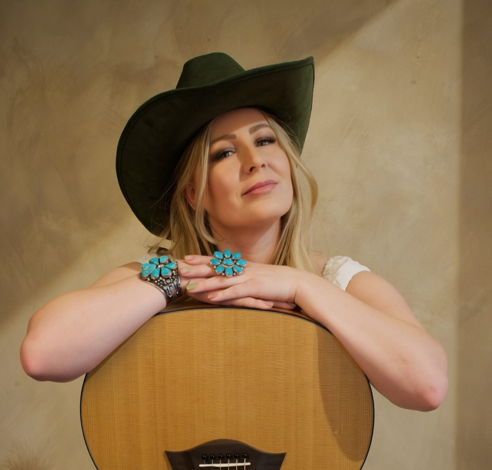 Deena Maddox delivers country energy with “Funky in Your Country”