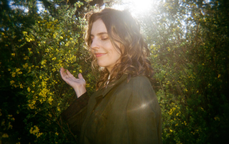 “Rungs of Love” finds Jenny Gillespie Mason balancing emotion and devotion