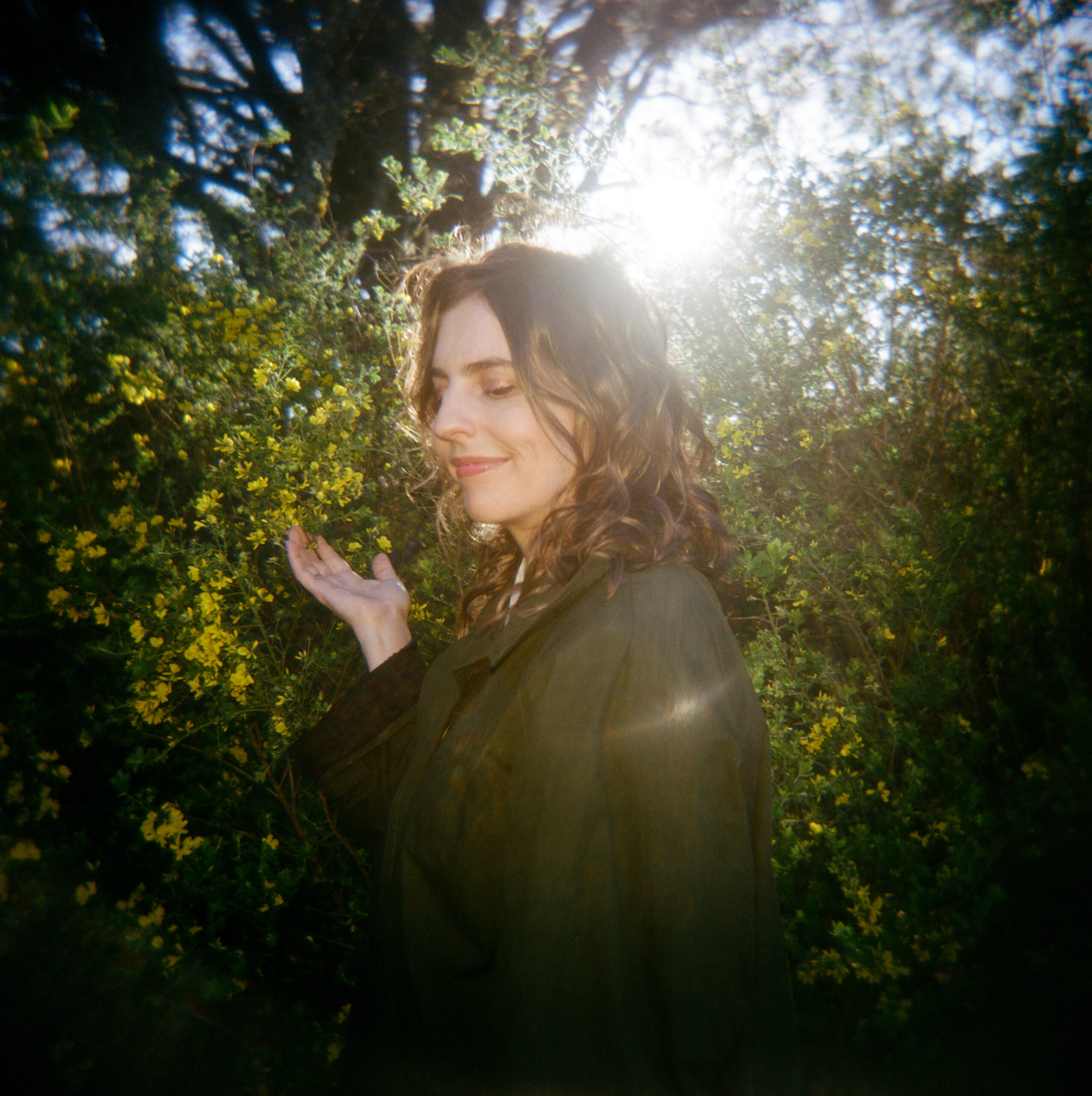 “Rungs of Love” finds Jenny Gillespie Mason balancing emotion and devotion