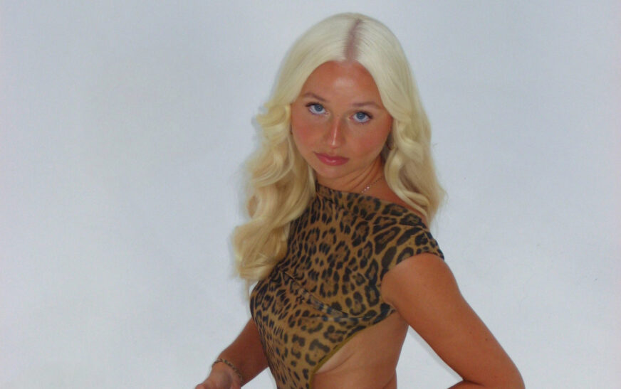 Amy Solylo transforms heartbreak into country-pop anthem “He Wants Me (Dead)”