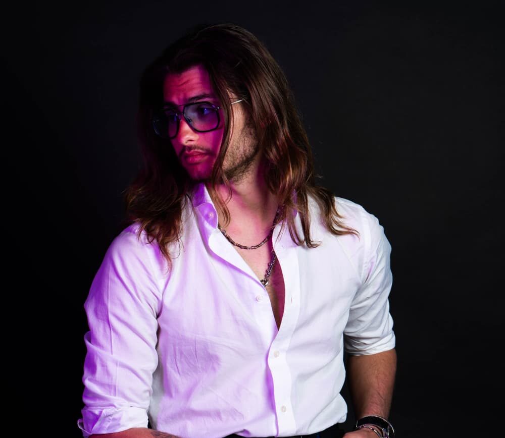 Erik Larsen and Vicka channel change and resilience on “Fallin’ Down”