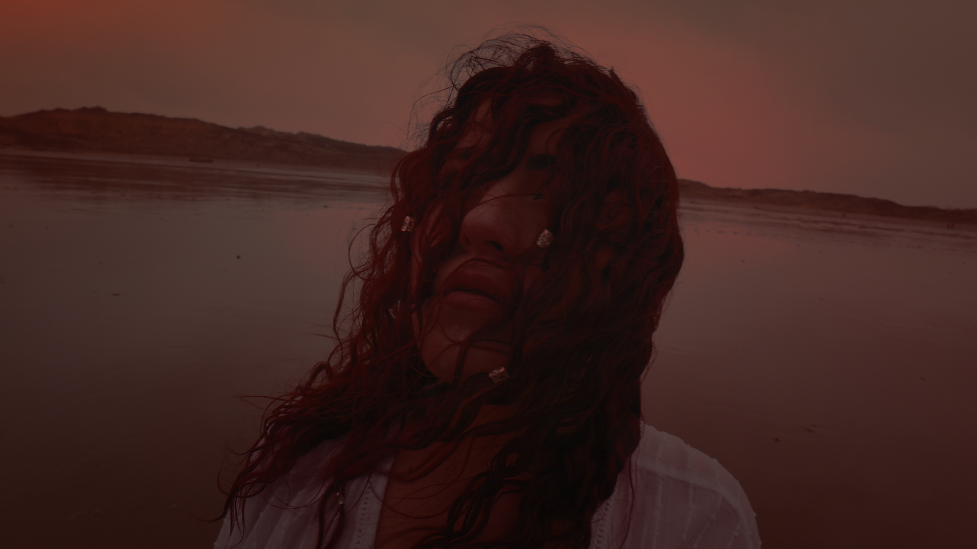 Safe blends amapiano and oriental sounds on new single “Ma Tensa”
