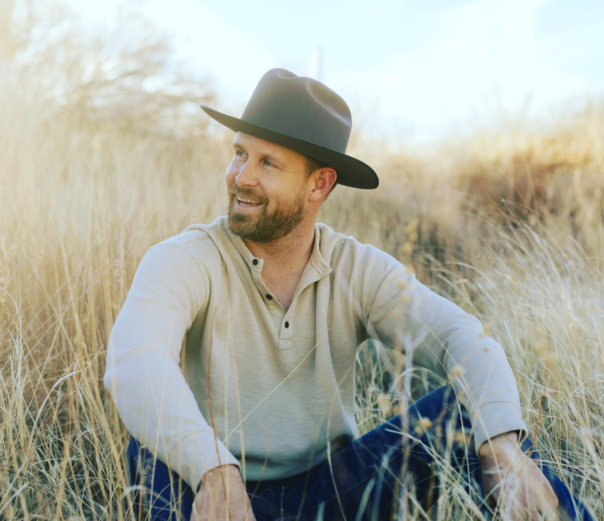 With “East Of Albuquerque,” Shane Wallin delivers an authentic tribute to family and country roots