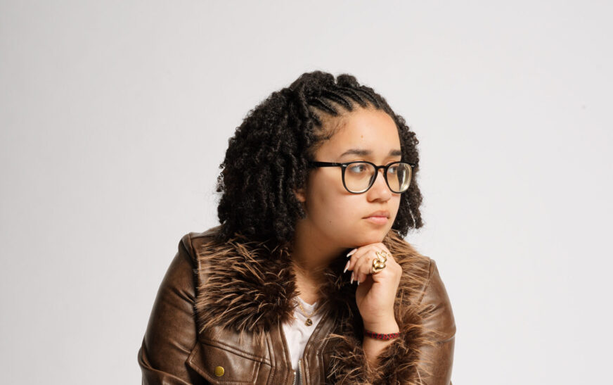 Denissa R feat. NuffiN finds beauty in long-distance love on “Coming Home”