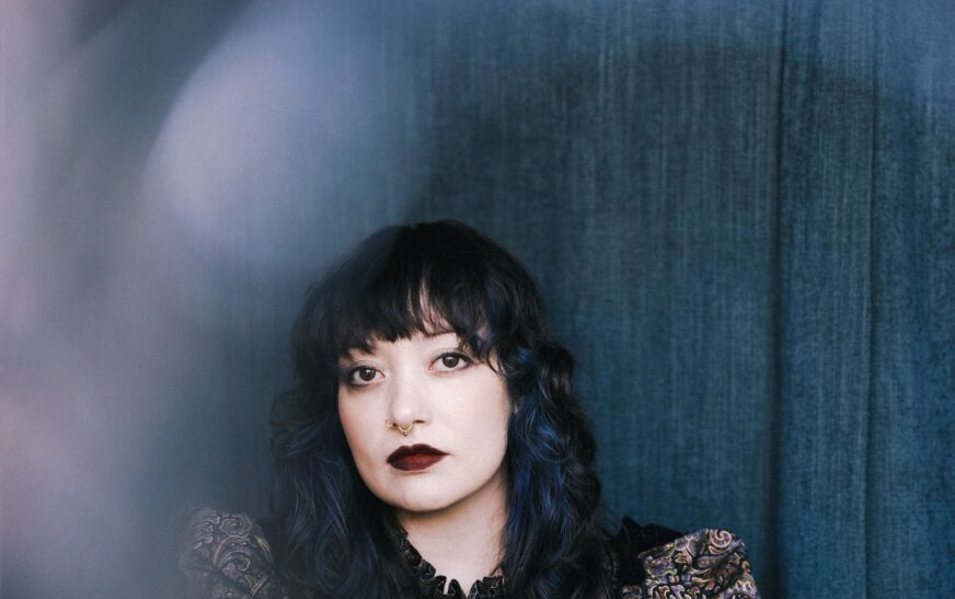Alas de Liona unveils “The Vespertine,” a journey through love and loss