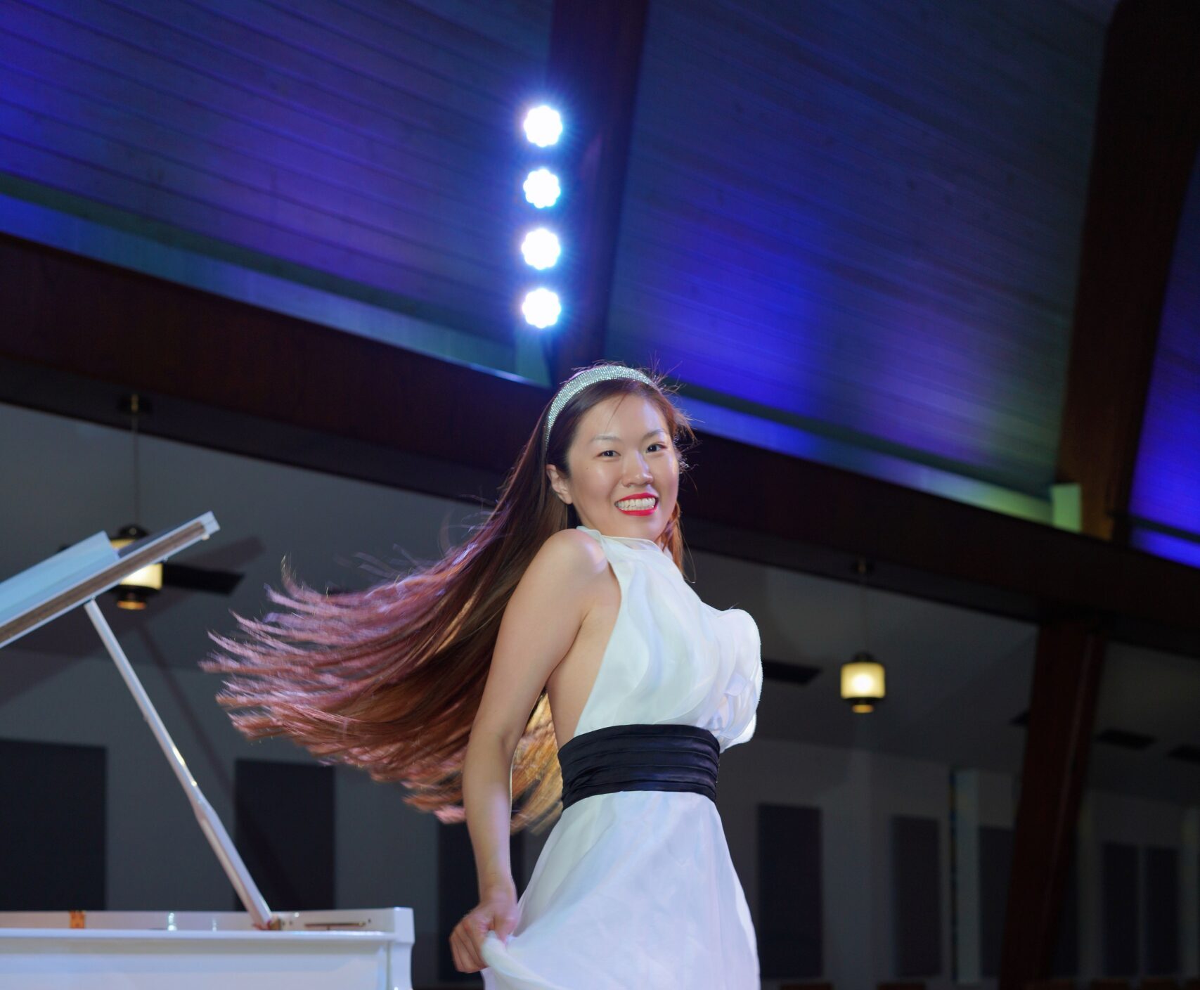 Tingting Wu reveals the beauty behind life’s most meaningful changes with “Turning”