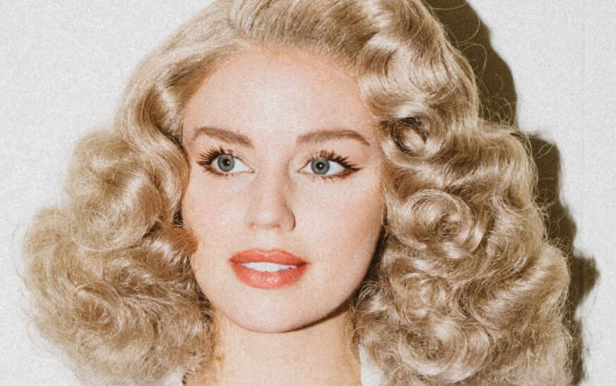 Effy Harvard brings summer romance to life on “HEATWAVE”