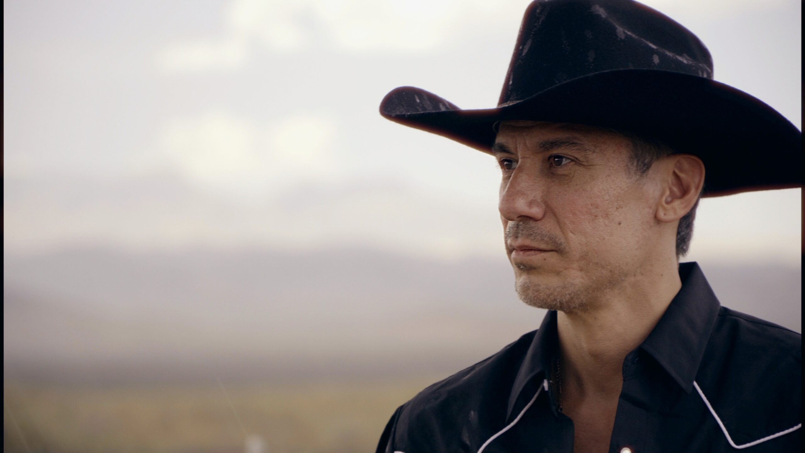 Nathan Felix salutes Texas spirit with new country anthem “Comin’ Home to San Antone”